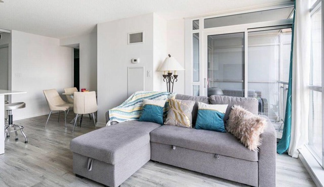 Master bedroom in Downtown Toronto, best location near CN tower