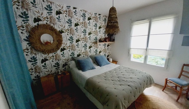 Master bedroom Riom Chatel G