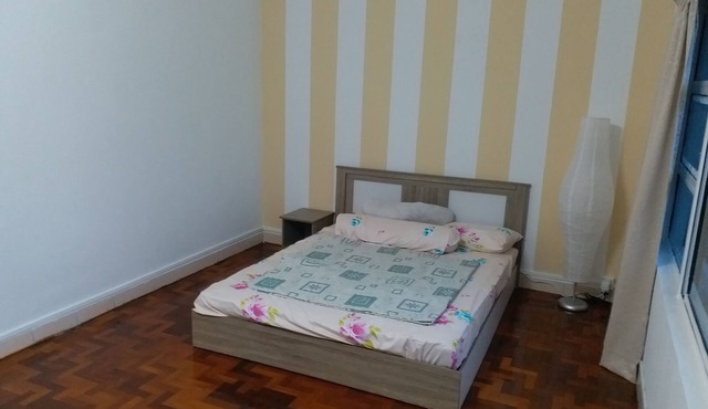 Master Room for rent for a short term