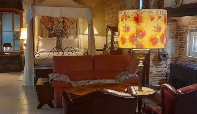 Master suite = 50 m2 - Air-conditioned - 2 bedrooms - near rocamadour-Padirac