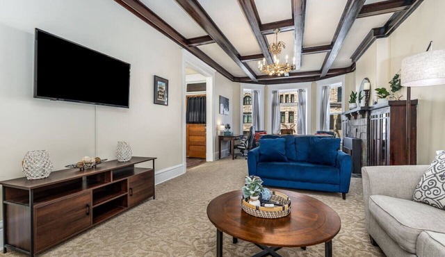 Masterpiece on Main #1