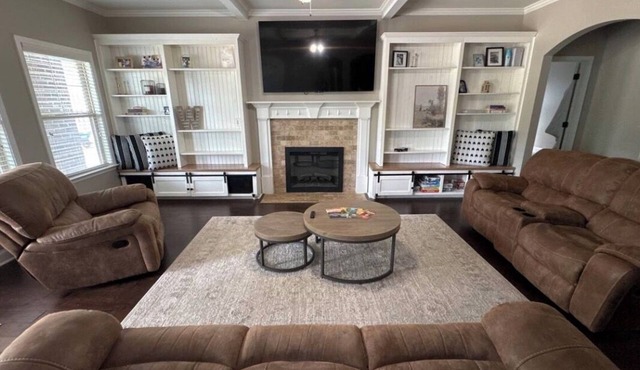 MASTERS 2026 + 2027 Availability: Housekeeping INCLUDED