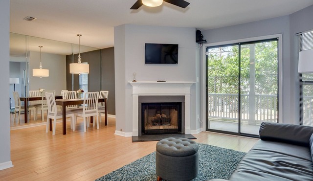 MASTERS 5 min Cozy 1 br Condo sleeps up to 4