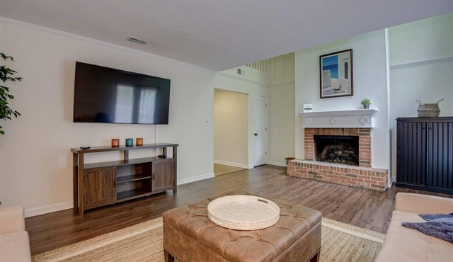 Masters Haven 5 minutes to the Course and Sleeps up to 7