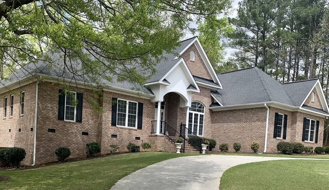 Master’s Rental - Golf course view in Woodside’s beautiful gated community!