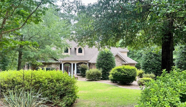 Masters Week Golf Estate/6 Bedrooms/Sleeps 12/Fire Pit & Outdoor Living
