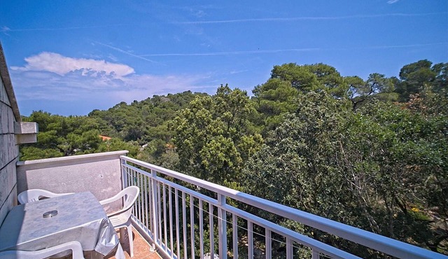 Matana Pomena - A5 Two-Bedroom Apartment with Terrace