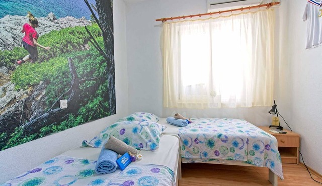 Matana Pomena - S3 Budget Twin Room