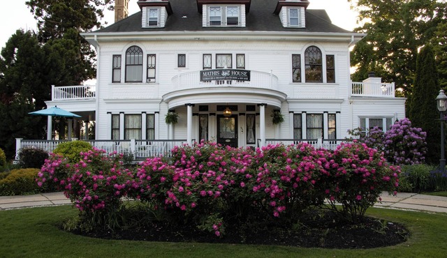 Mathis House, A Victorian Bed & Breakfast and Tea Room at 600 Main