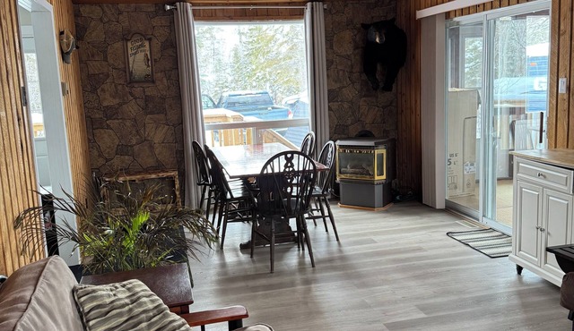 Matlock Cabin- Lake Winnipeg Retreat
