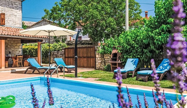 Matohanci by Interhome