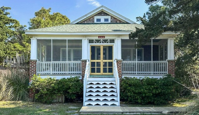 Mattie Midgette Cottage: A taste of old Ocracoke, modern conveniences