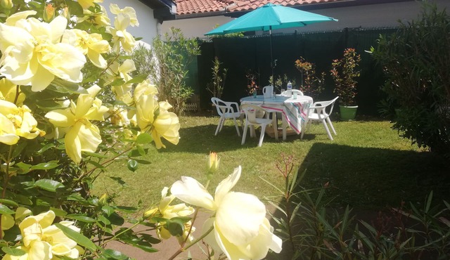 Matxuka ocean 100m Hendaye beach, maisonnette enclosed green space