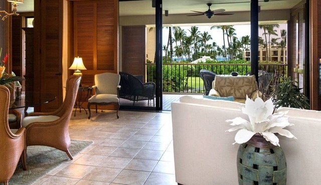 Mauna Lani Terrace G202 Ocean Views - Walk to the Beach - Upscale Furnishings