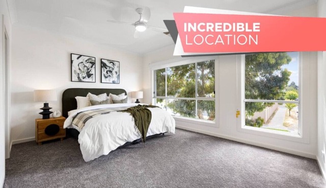 Mawson Lakes Retreat—A Peaceful and Prime Location