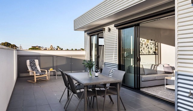 Maximise Your Outdoor Living Experience in This Glorious 2 Bed 2 Bath Apartment