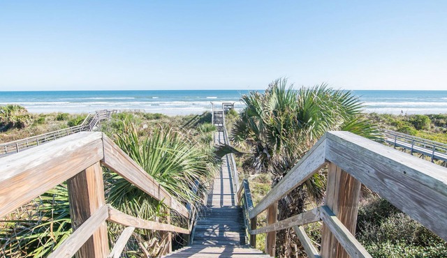May Specials/Close to St Augustine/Steps to Beach, Pool, Dock/Beach Supplies
