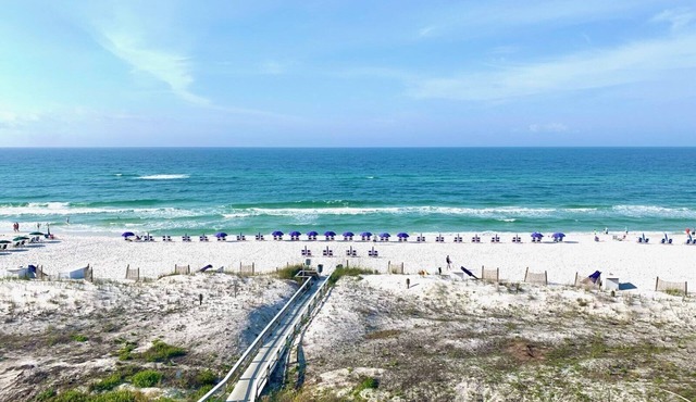 May Specials! Summer Place 506- New Paint-Great Location-Spectacular Views!