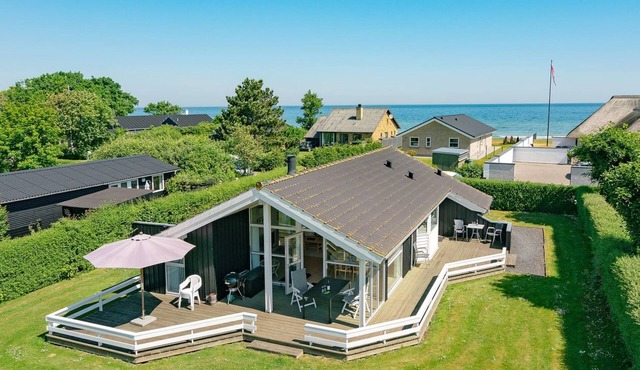 "Maybritt" - 100m from the sea by Interhome