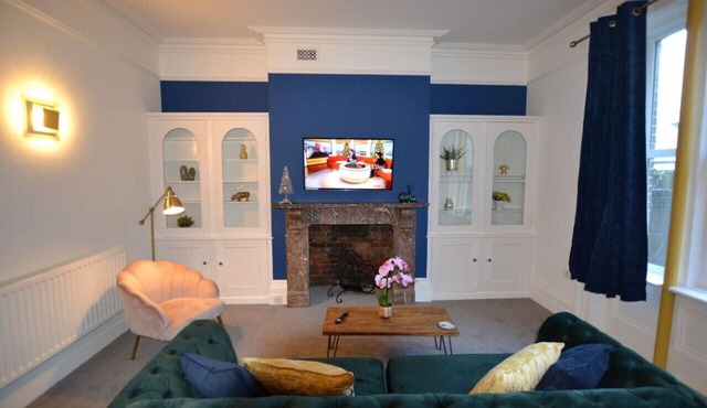 Mayflower 2 bed Boutique Apartment – Stayseekers