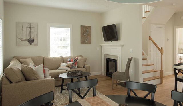 Mayflower Beach Villas - Snug Harbor