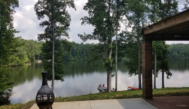 Mayo Lake Lower Unit Highend, Clean, Updated