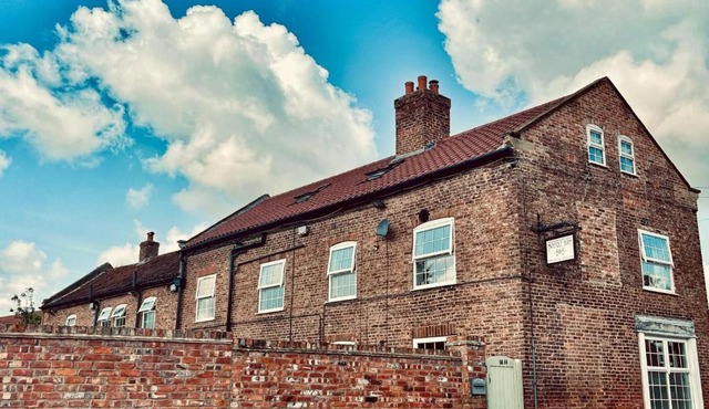 Maypole Farm, Cawood