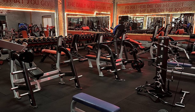 Maze Apartments and rooms