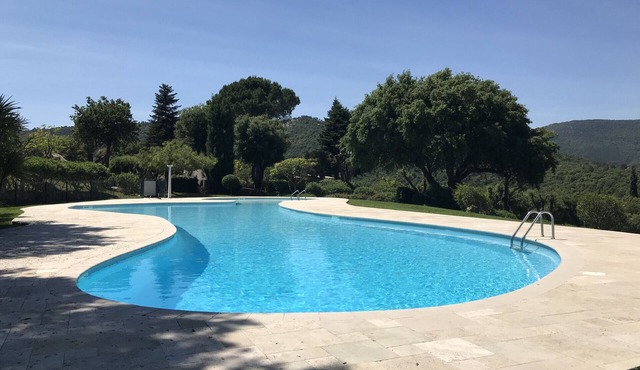 MAZET LE LANTANIER DANS RÉSIDENCE PRIVÉE A CORIOLA