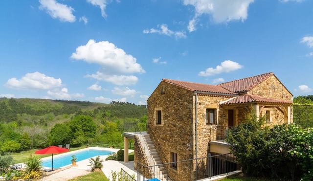 Mazeyrolles Forest Escape