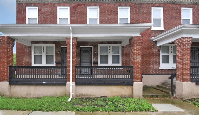 McAllister Townhouse: where comfort and style meet!