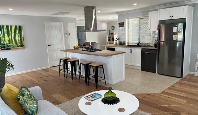 McConaghy Magic - Stylish and Well Located