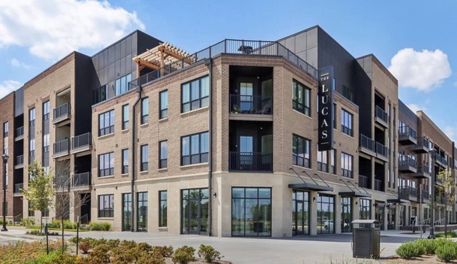 McCordSquare 1BD 12 - One Bedroom Apartment, Sleeps 2
