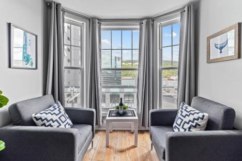 McKay Manor on Duckworth