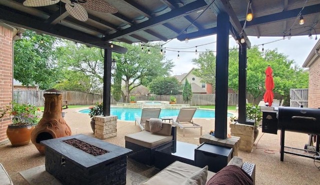 Mckinney Villa Luxury resort-style home near Dallas