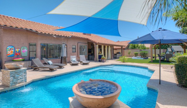 McLaren House - Scottsdale Golfers Dream