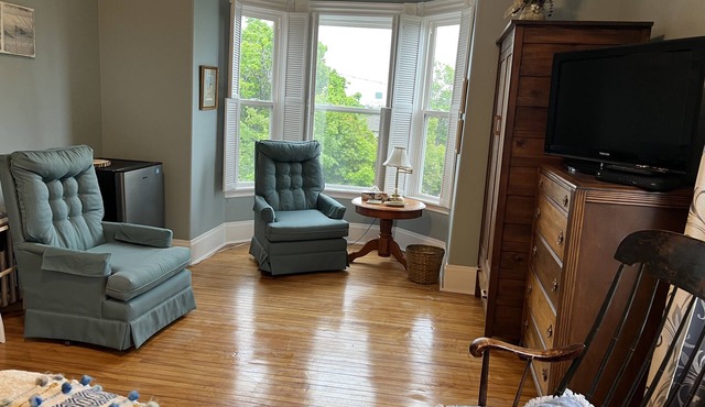 McLean House Bed & Breakfast