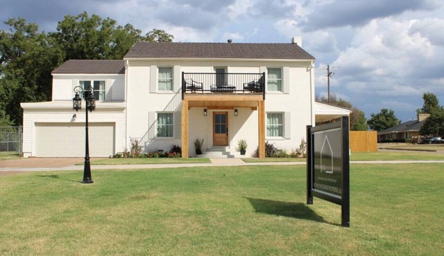 McNair Golf Front, Hot Tub, Poker Room, Ping Pong