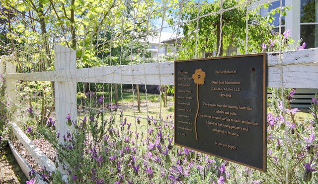 McNamara House: Where history meets comfort in Beechworth's heart.