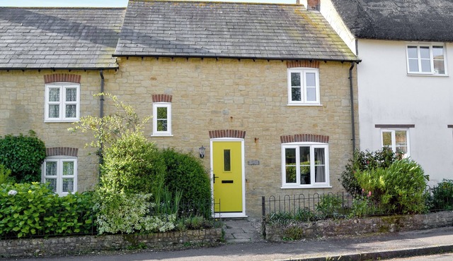 Meadow Cottage-E1793