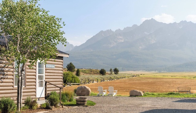 Meadow Creek Suite #11