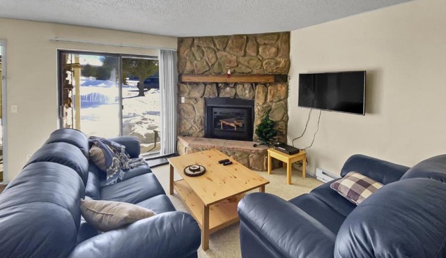 Meadow Ridge Court 23-3 condo