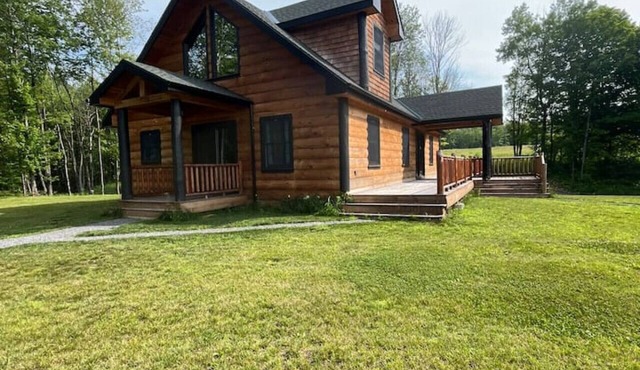 Meadow Ridge Lodge & Apartment for Large Groups