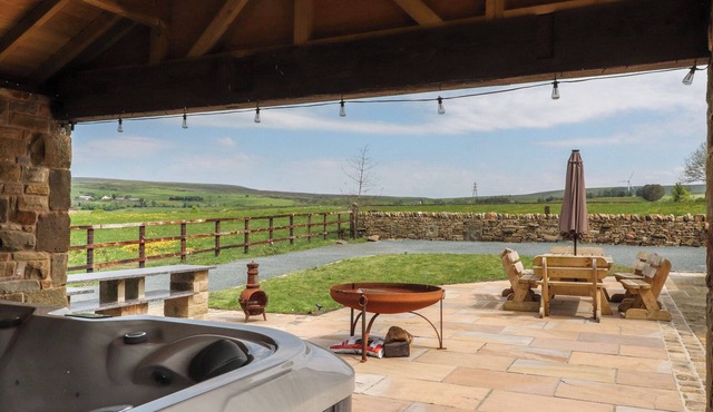 Meadow Top Farm Barn