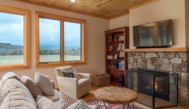 Meadow View Cabin | 3 Bed, 2 Bath