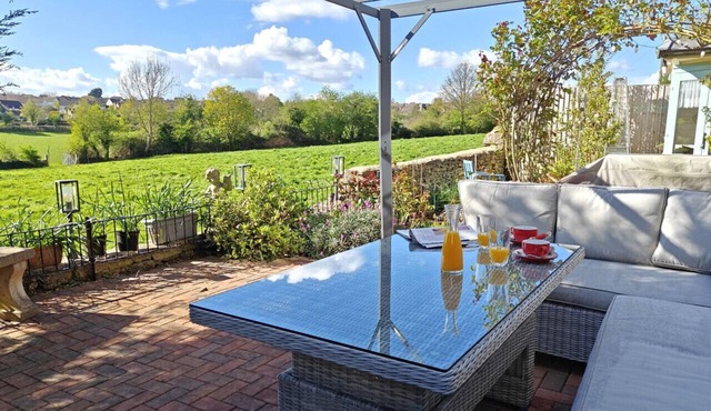 Meadow View - Cotswolds