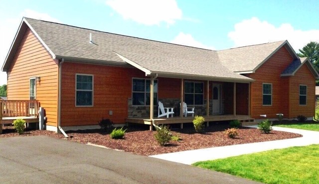 Meadow View Lodge @ Spring Brook Resort
