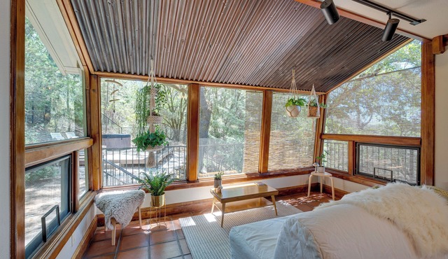 Meadow Vista Mountain Escape w/River Views!