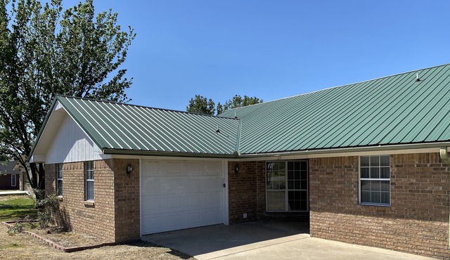 Meadowbrook LN Home
