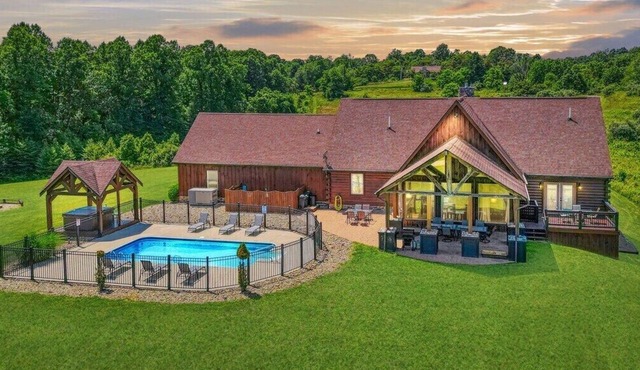 Meadows | Pool | 6,000 sqft
